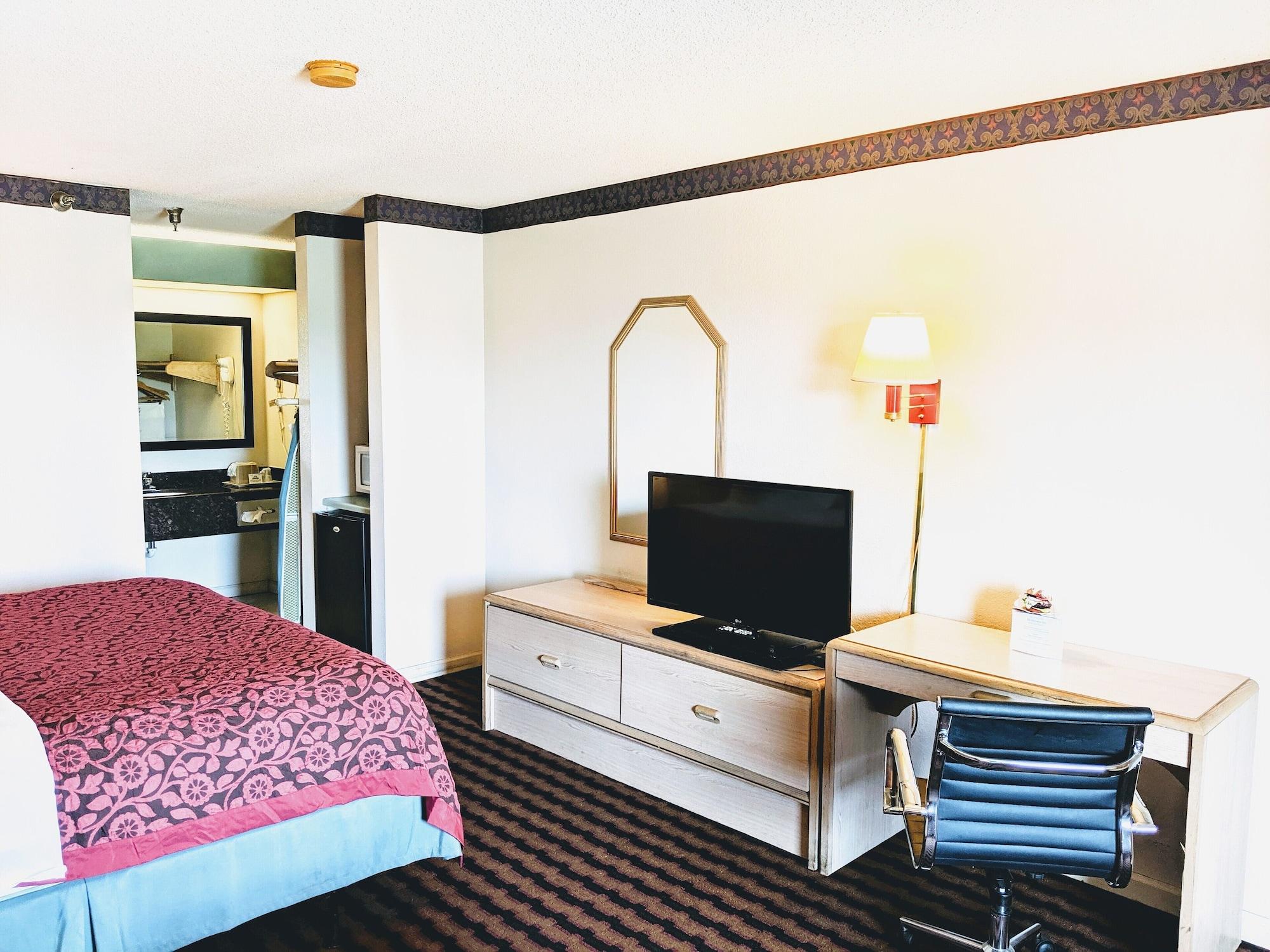 Quality Inn & Suites Decatur Priceville I-65 Exterior foto