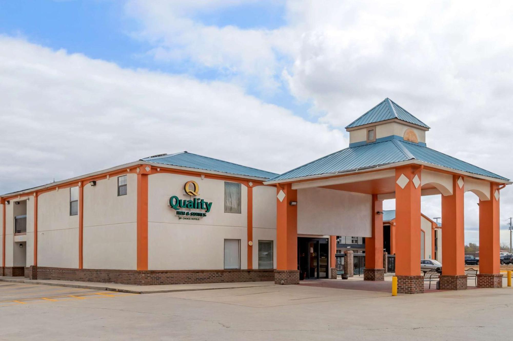 Quality Inn & Suites Decatur Priceville I-65 Exterior foto